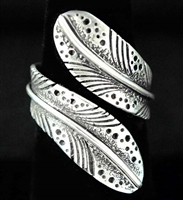 PETE JOHNSON SILVER FEATHER RING