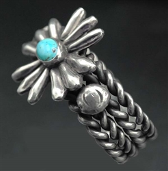 VINTAGE HEAVY TWIST WIRE TURQUOISE BRACELET