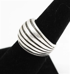 LOVELY HARVEY BEGAY SILVER RING