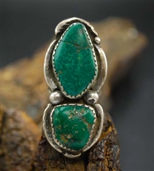 VINTAGE NAVAJO TURQUOISE RING