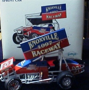 1997 KNOXVILLE NATIONALS SPRINT CAR KNOXVILLE RACEWAY(1/18) Rare Diecast  (fs)