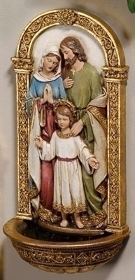 7.75" HOLY FAMILY HOLY WATER FONT