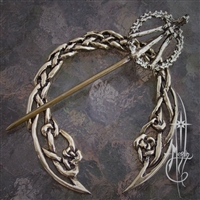 Awen Penannular