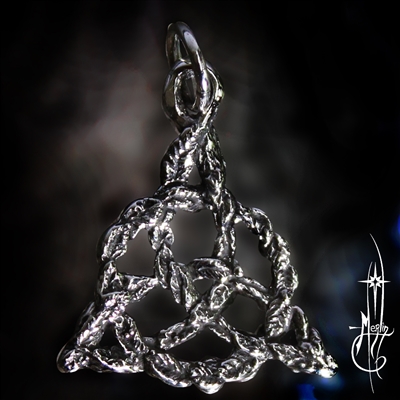 The Triquetra Leafchaser Amulet