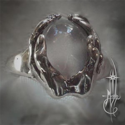 Scrying Hands Ring