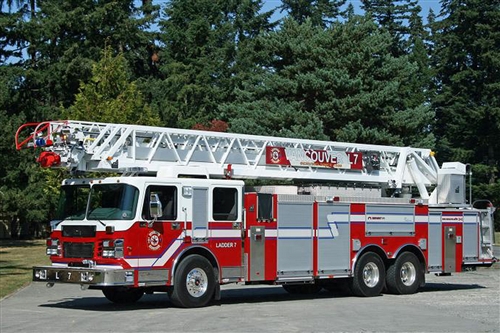 SMEAL 125' HEAVY DUTY AERIAL