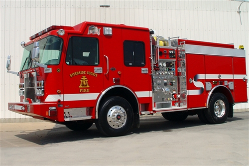 SMEAL WILDLAND INTERFACE PUMPER