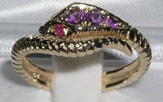 Beautiful 9K Yellow Gold Amethyst & Ruby Single Wrap Snake Ring