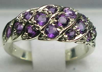 Stunning 9K White Gold Amethyst Band Ring