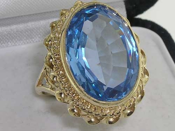 Synthetic deals aquamarine rings