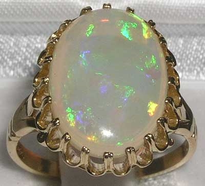 Sumptuous 9K Yellow Gold Large Natural Australian Opal Solitaire Ring