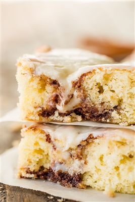 Cinnamon Roll Cake Square