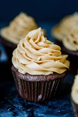 The Best Ever Chocolate Cupcakes with Peanut Butter Frosting