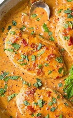 Sun dried tomato, basil, and White Wine Chicken
