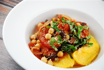 Garbanzo Bean Puttanesca (Vegetarian)