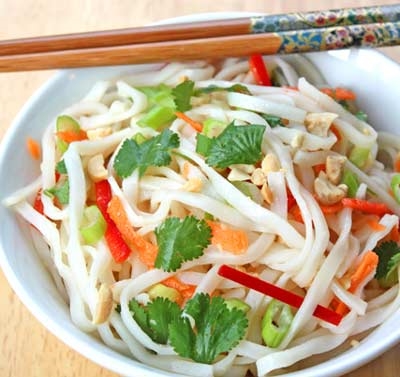 Vietnamese Rice Noodle Bowl (Tofu or chicken)