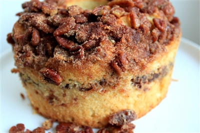 Pecan Cinnamon Streusel Sour Cream Pound Cake