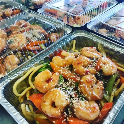 Sweet chili shrimp with Noodles
