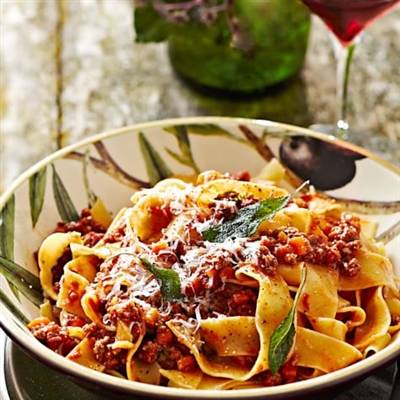 Parpadelle Bolognese