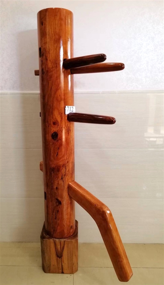 Buick Yip - Fortunate Wood Wing Chun Wooden Dummy -  Mook Yan Jong 712