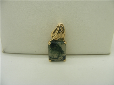 14k yellow gold agate mousse pendant