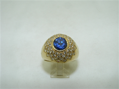 BEAUTIFUL diamond and sapphire ring