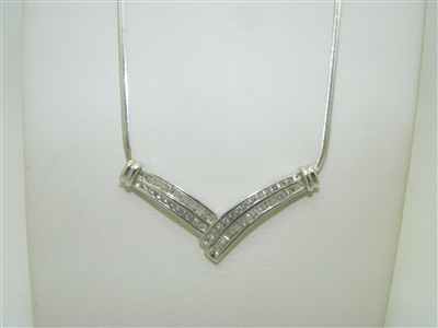 14K White Gold "V" Shape Diamond Pendant