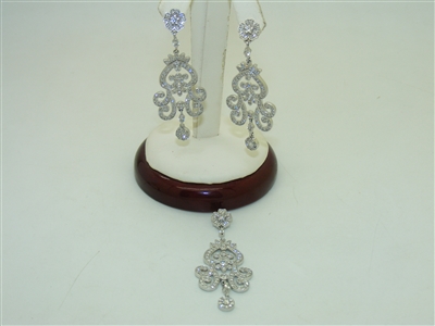 18k White gold Pendant and Earring Set