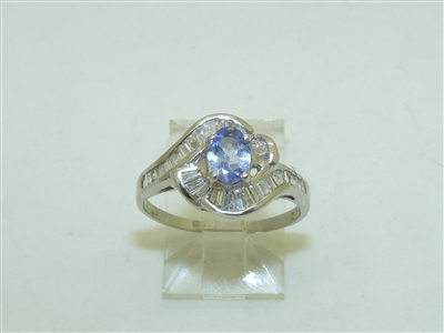 18k White Gold Tanzanite Diamond Ring
