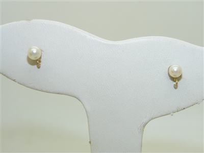 14k yellow Gold Pearl Earrings With Jump Ring