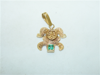 18k yellow Gold Columbian Emerald Pendant
