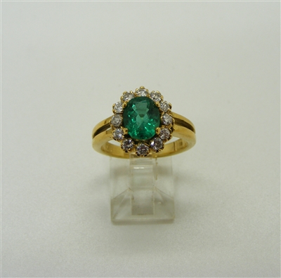 18k Yellow Gold Diamond and Emerald Flower Designed Ring