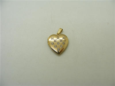 14k Yellow Gold Diamond Lock Heart Pendant