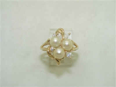 14k Yellow Gold Cultured Pearl Ring