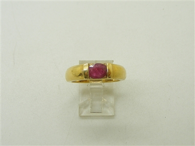18k Yellow Gold Natural Oval Ruby Ring