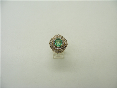 Beautiful Colombian Emerald & Diamond Ballerina Gold Ring