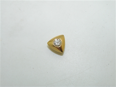 14k Yellow Gold Small Triangle Pendant