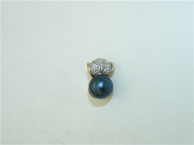 Cultured Diamond Pearl Pendant