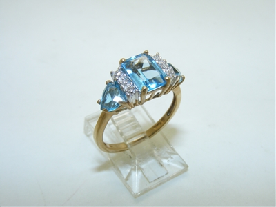 10k yellow gold Blue Topaz Diamond Ring