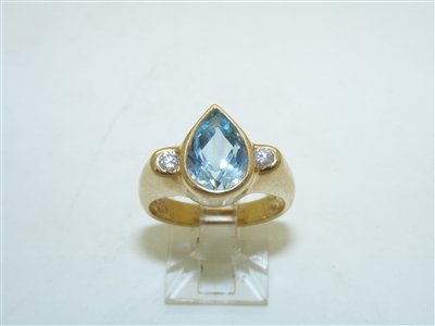 14k Yellow Gold Blue topaz Ring