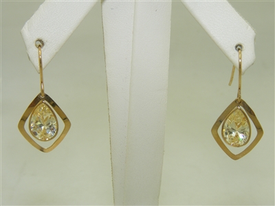 Cubic Zircon Yellow Gold Earrings
