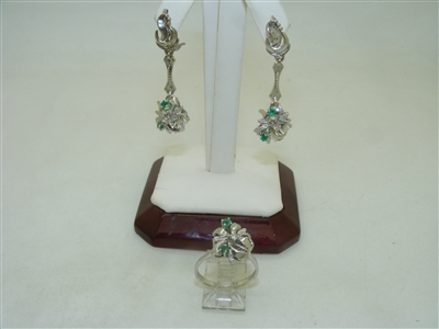 18k White Gold Diamond and Emerald set