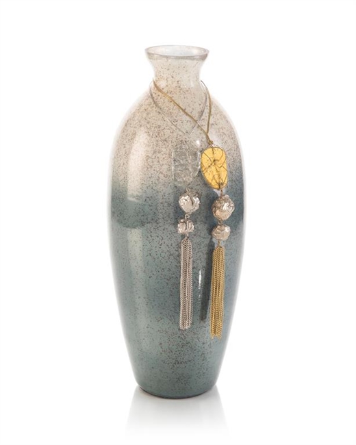 Vase in Verdi with tasseled medallion