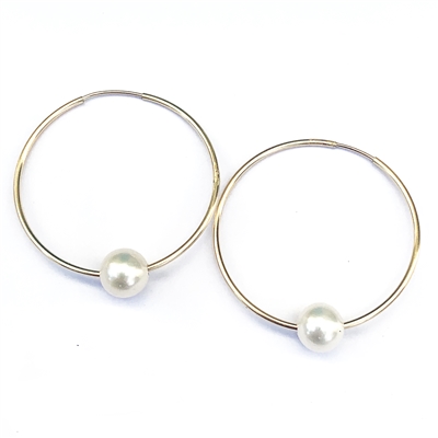 photo of Wendy Mignot Florence Pearl Endless Hoop Gold-Filled Earrings White