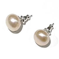 photo of Wendy Mignot Eloise Button Pearl Stud Earrings 10mm Blush