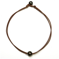 photo of Wendy Mignot Zak Tahitian Pearl and Leather Necklace