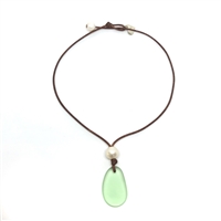 photo of Wendy Mignot Coastline Saba Green Sea Glass Pearl and Leather Necklace