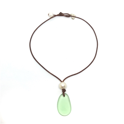 photo of Wendy Mignot Coastline Saba Green Sea Glass Pearl and Leather Necklace