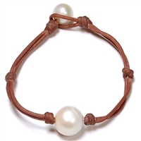 photo of Wendy Mignot Coastal Single Freshwater Pearl and Leather Bracelet White