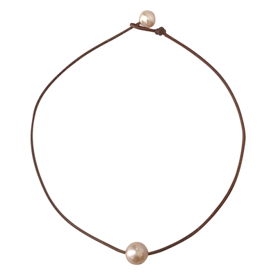 photo of Wendy Mignot Coastal Single Freshwater Pearl and Leather Necklace Blush